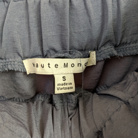 Flowy Top - Picture 2 of 2